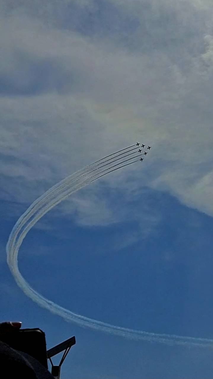 ブルーインパルス